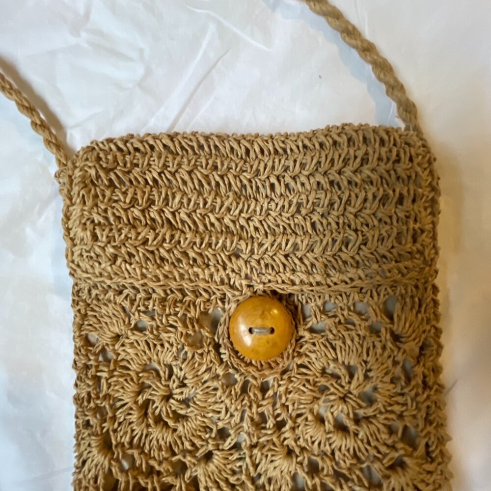 Woven Raffia bag tag w/ linen lining, tan, and wooden button closure